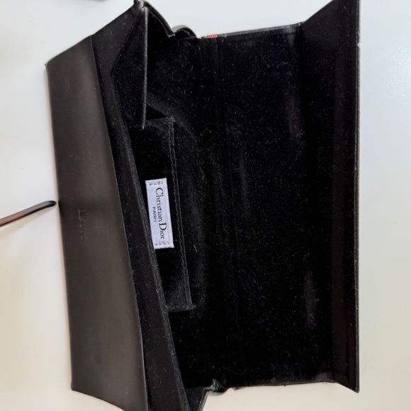 Vintage Dior Diorsoft1 Butterfly Sunglasses (Tortoiseshell and Matte Black) - Picture 11 of 12